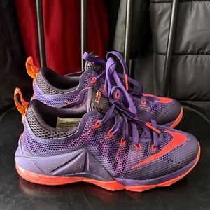 Nike Lebron 12 Low GS